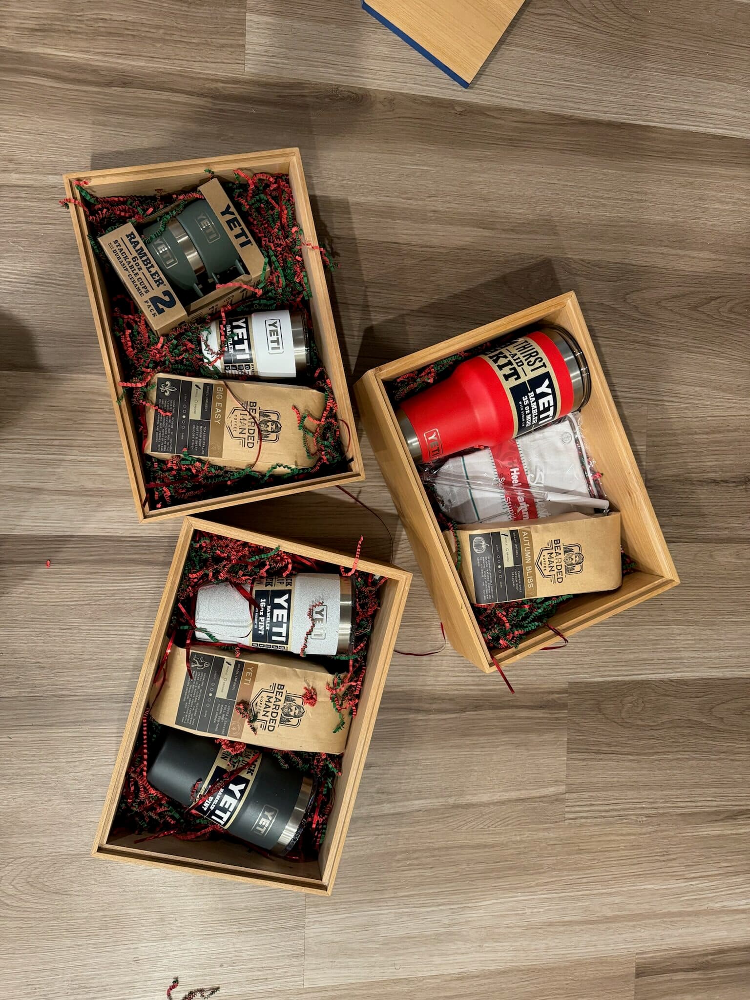 Christmas Gift Boxes — photograph 15