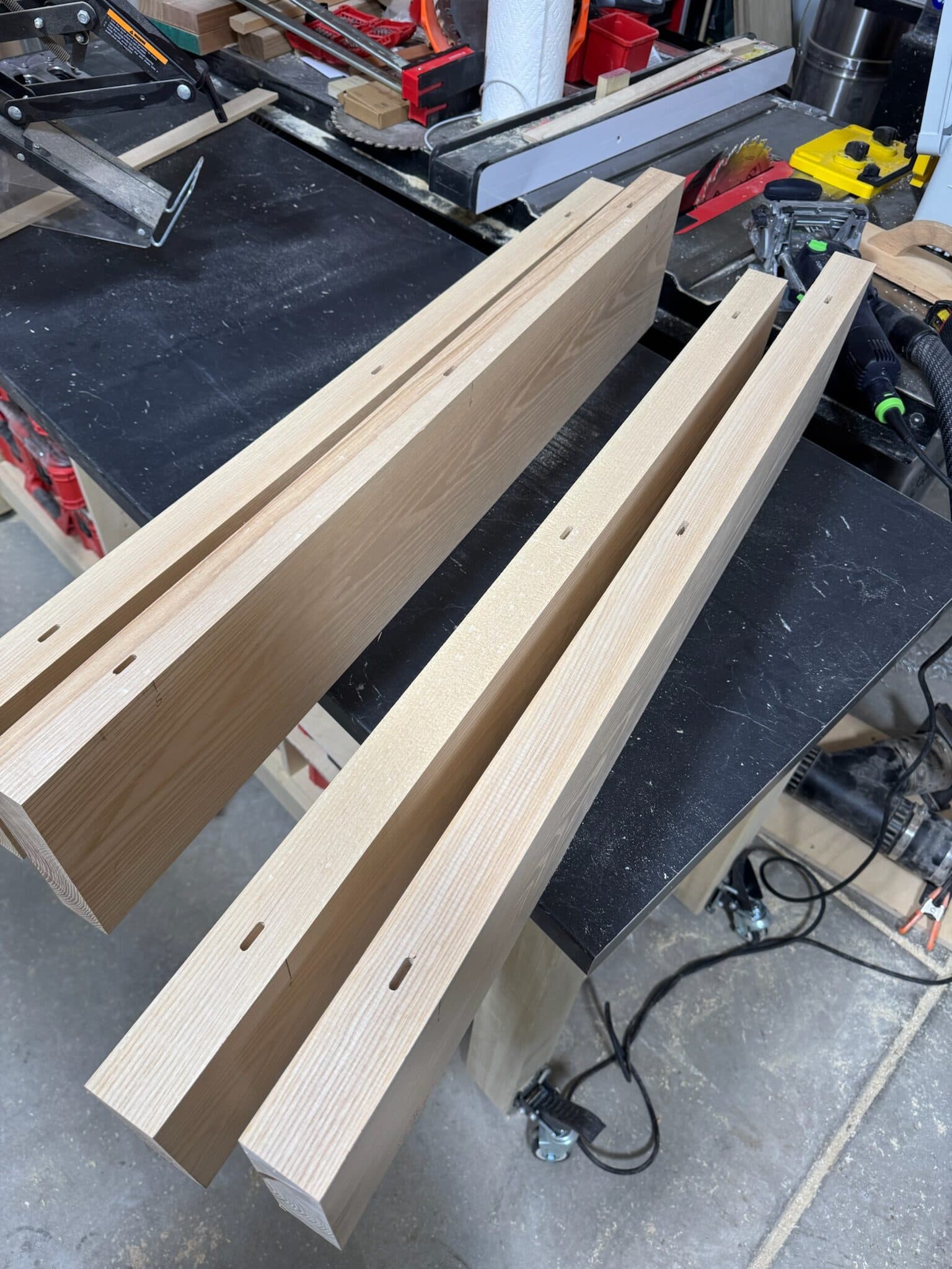 Landes' Floating Shelves — photograph 5