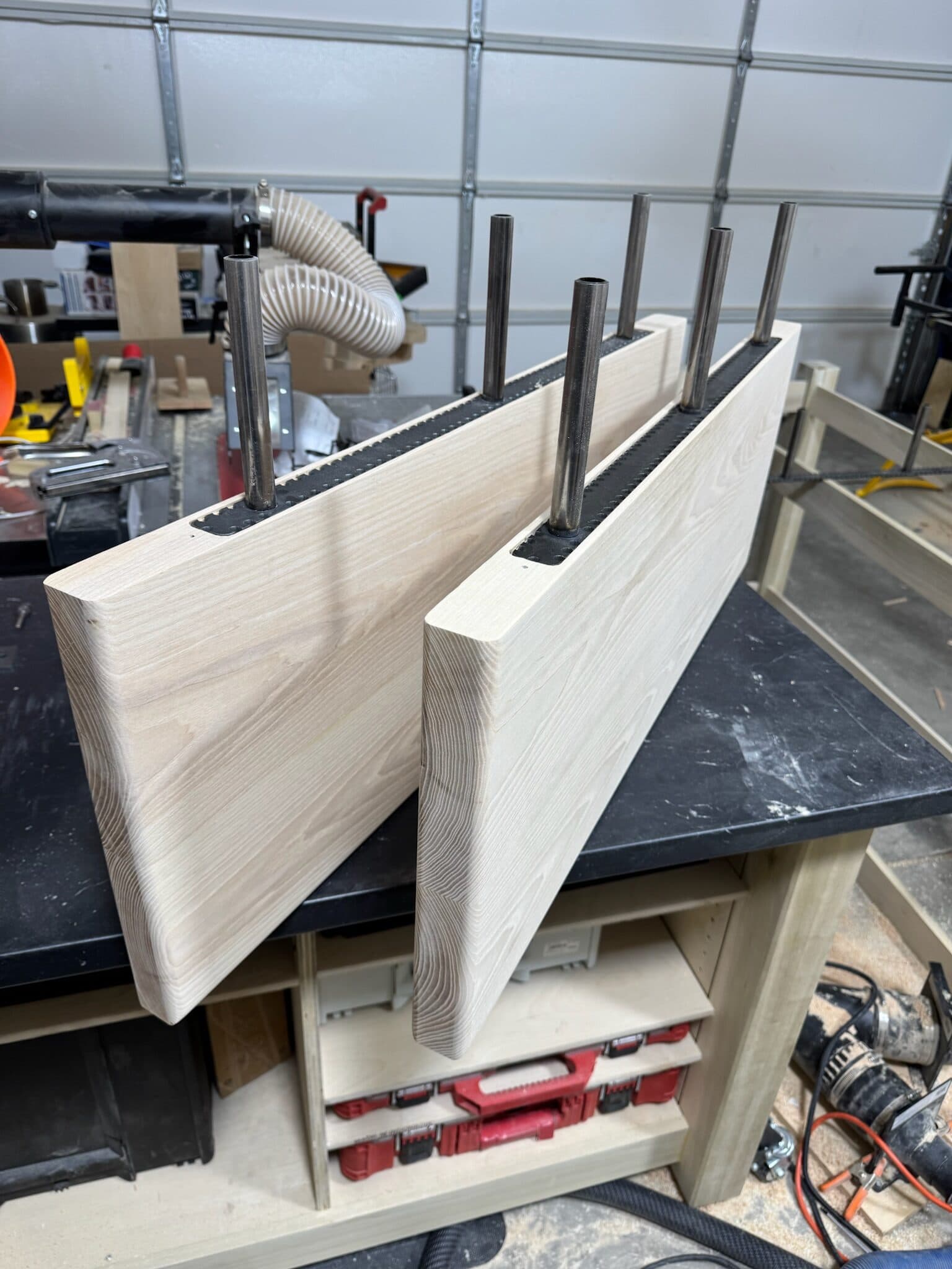 Landes' Floating Shelves — photograph 10