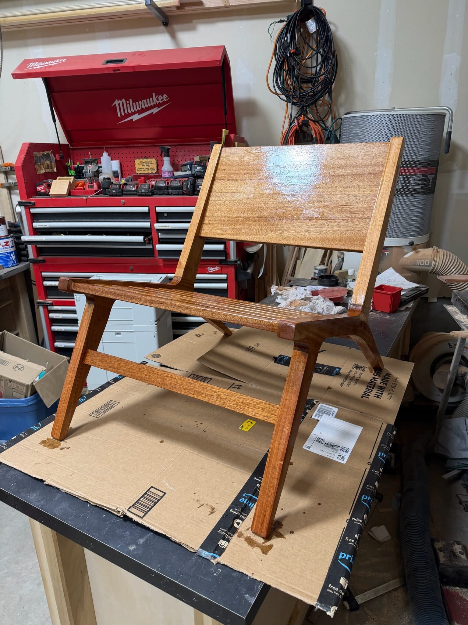 Mid Century Lounge Chair — photograph 18